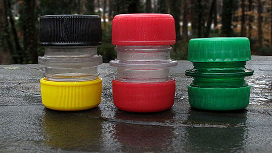 pet-bottole-caps-container-1