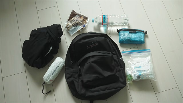 JANSPORT (ジャンスポーツ) のサブバッグ